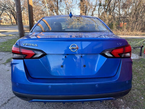 2021 Nissan Versa SV