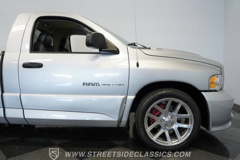 2004 Dodge Ram 1500 SRT-10