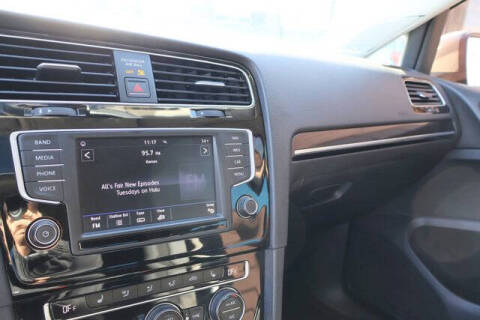 2017 Volkswagen Golf