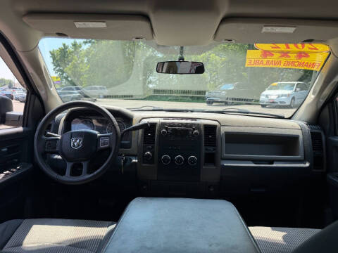 2012 RAM 1500 ST