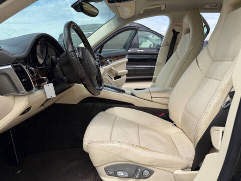 2014 Porsche Panamera