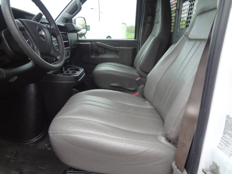 2021 Chevrolet Express 2500