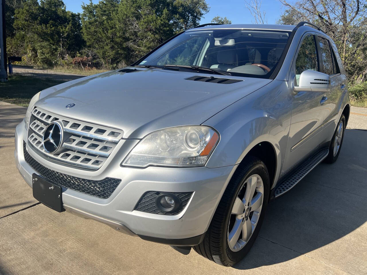 Used Car 2011 Mercedes-benz M-class  Ml 350 4dr Suv For Sale Under $10,000 In Austin, Texas