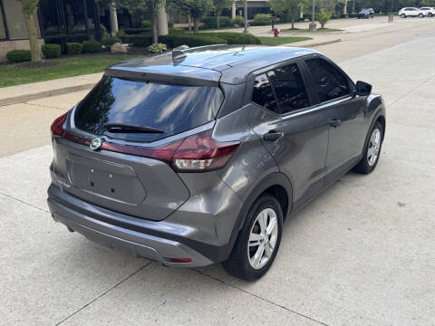 2021 Nissan Kicks S