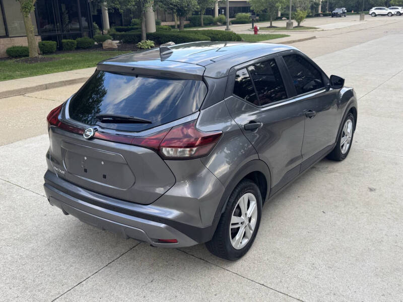 2021 Nissan Kicks S