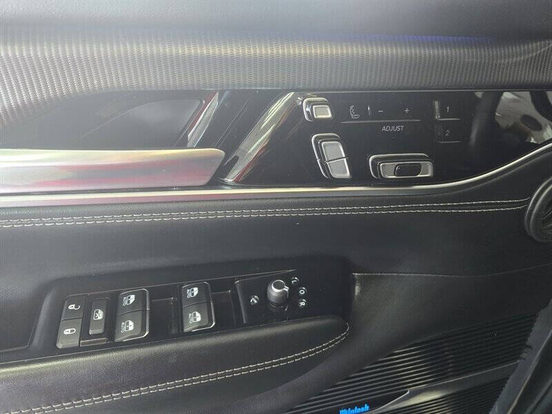 2022 Jeep Grand Wagoneer Series II