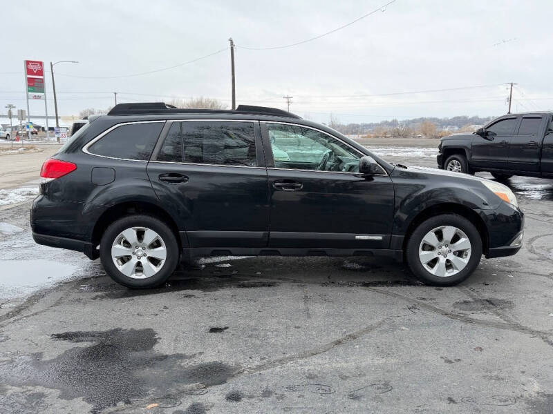 2011 Subaru Outback 2.5i Premium
