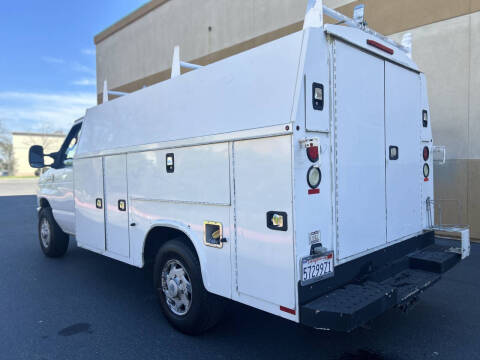 2016 Ford E-Series