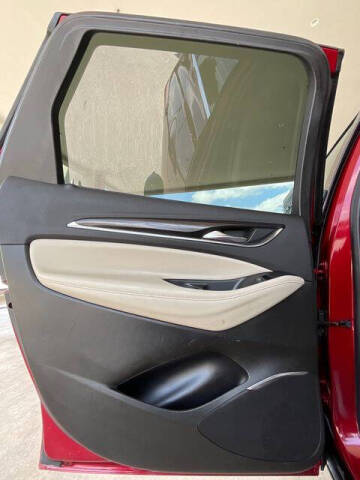 2020 Buick Enclave Essence