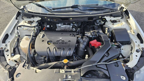 2011 Mitsubishi Lancer ES