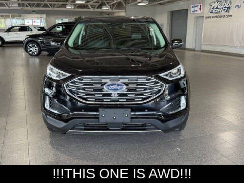 2022 Ford Edge Titanium
