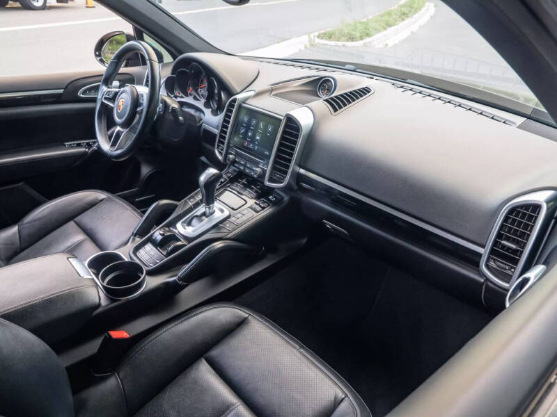 2018 Porsche Cayenne