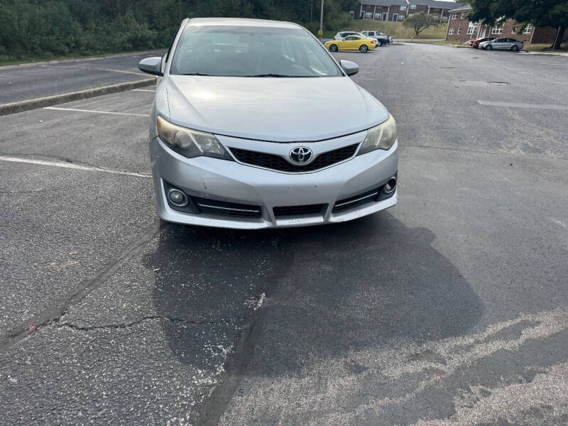 2014 Toyota Camry SE