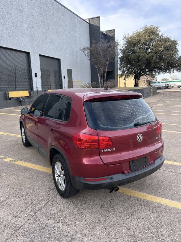 2012 Volkswagen Tiguan SE
