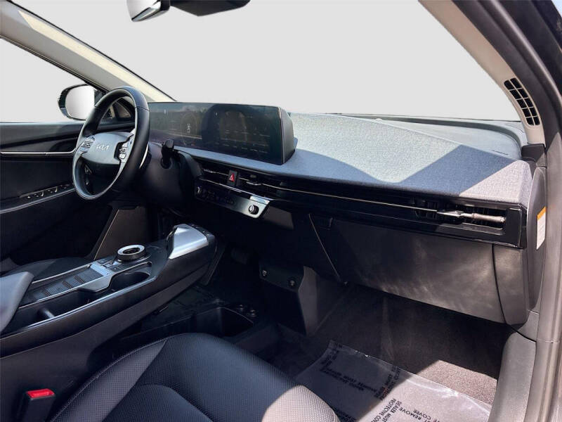 2024 Kia EV6 Wind