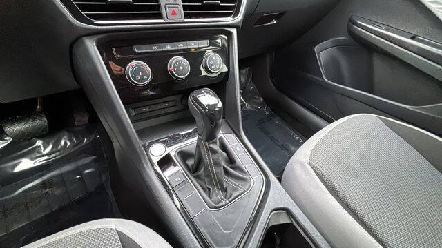 2023 Volkswagen Taos S