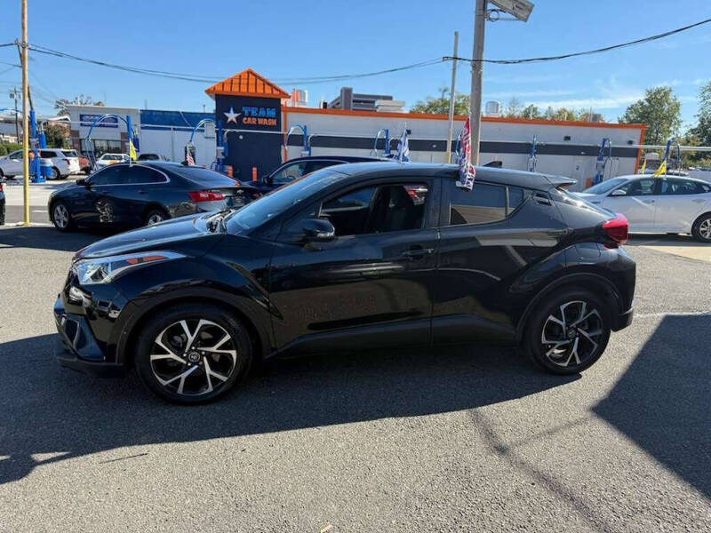 2018 Toyota C-HR XLE Premium