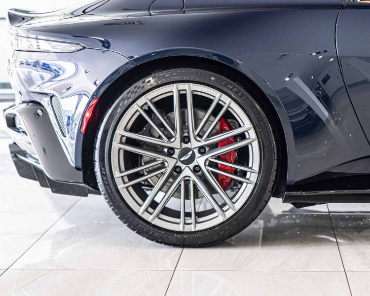 2026 Aston Martin Vantage