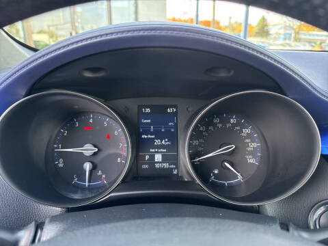 2021 Toyota C-HR XLE