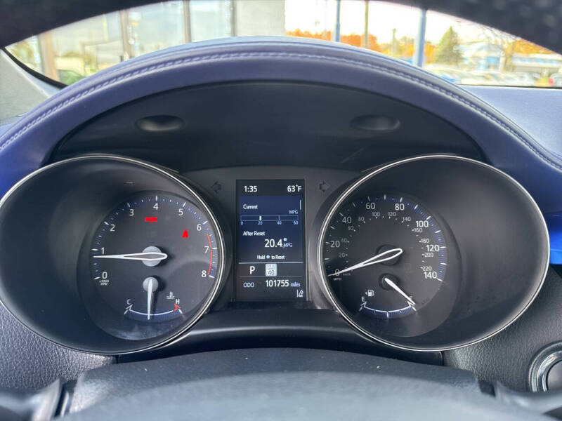 2021 Toyota C-HR XLE