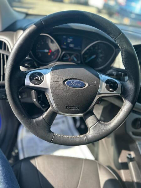 2014 Ford Focus SE