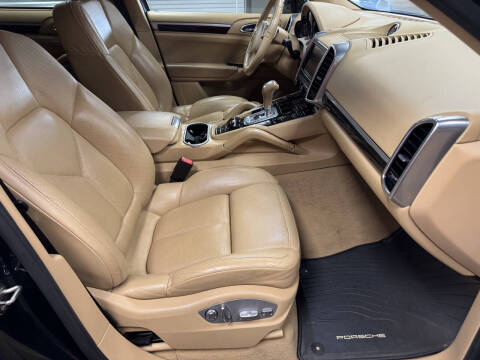 2012 Porsche Cayenne S