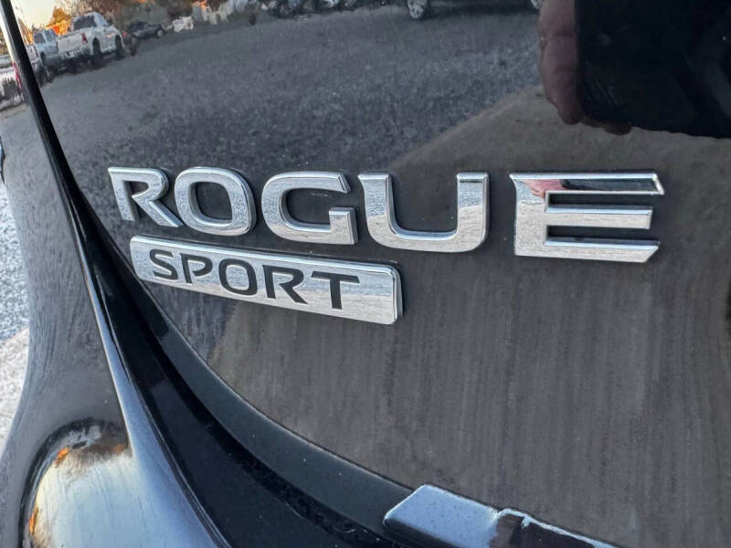 2021 Nissan Rogue Sport SV