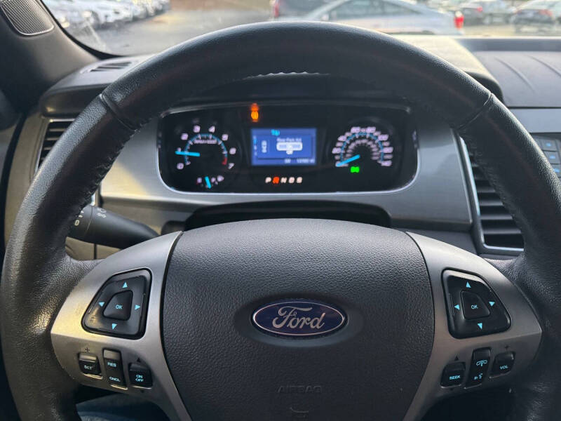 2019 Ford Taurus SEL