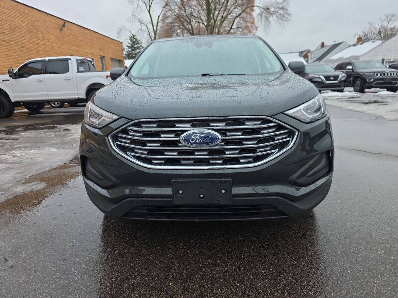 2022 Ford Edge SE