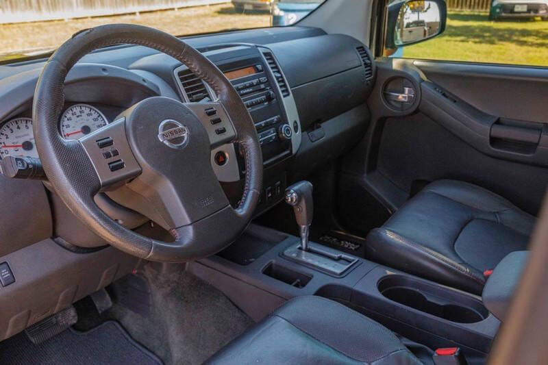 2012 Nissan Xterra Pro-4X photo 11