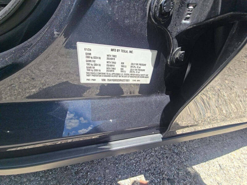2024 Tesla Model Y Long Range