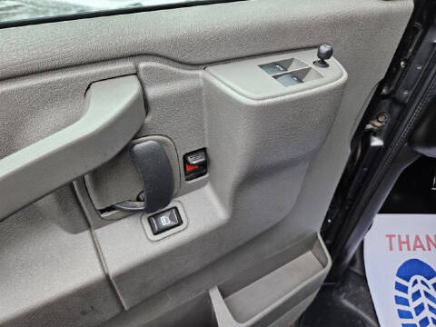 2016 Chevrolet Express 2500