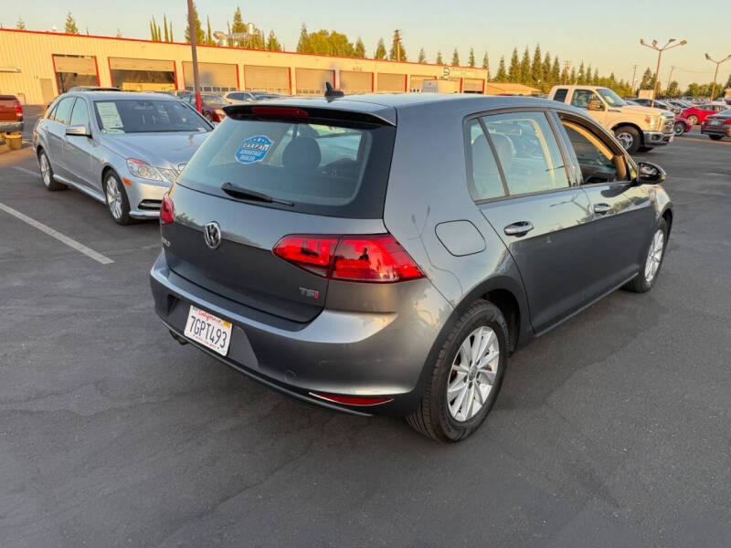 2015 Volkswagen Golf TSI SE