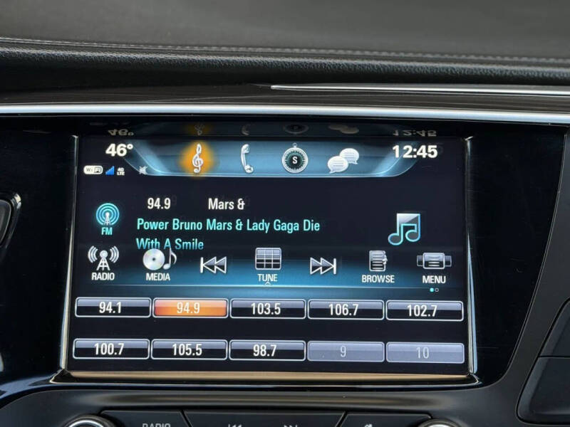 2019 Buick Envision Essence