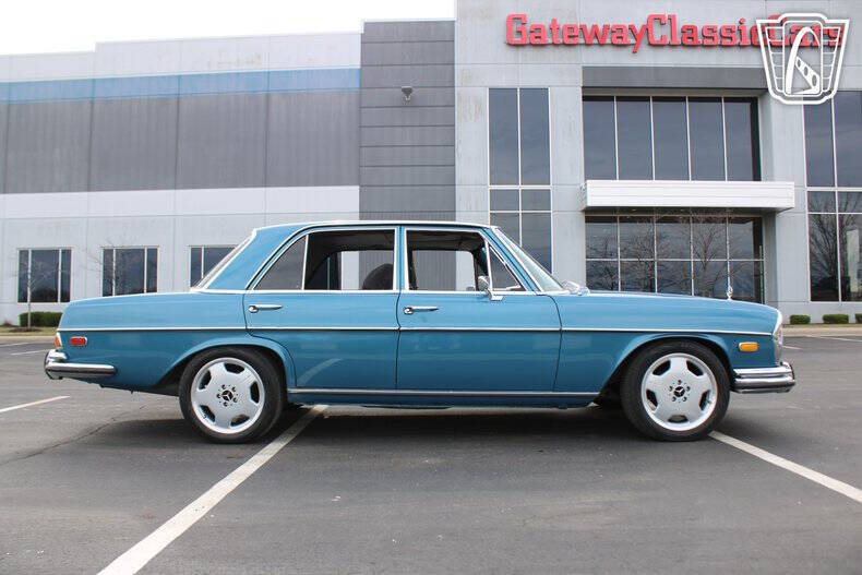 1973 Mercedes-Benz 280-Class
