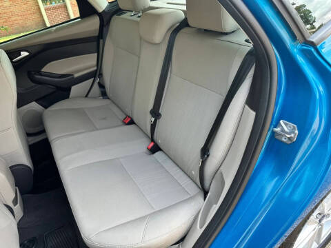 2017 Ford Focus SE