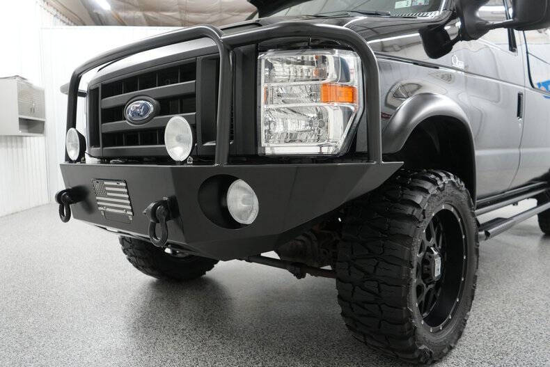 2013 Ford E-Series E-350 SD