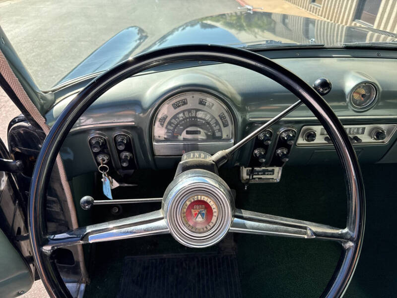 1953 Ford Customline