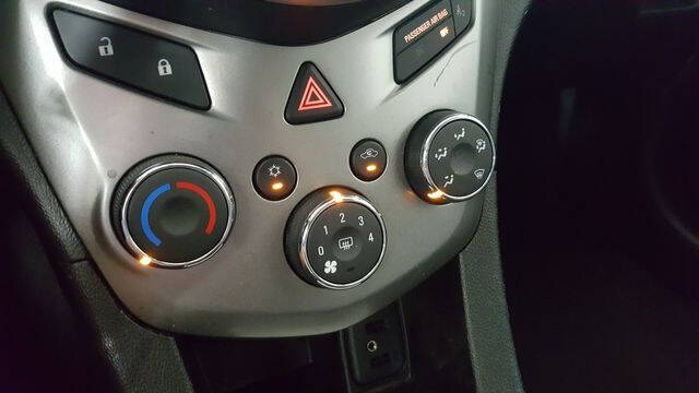 2019 Chevrolet Sonic LT Auto