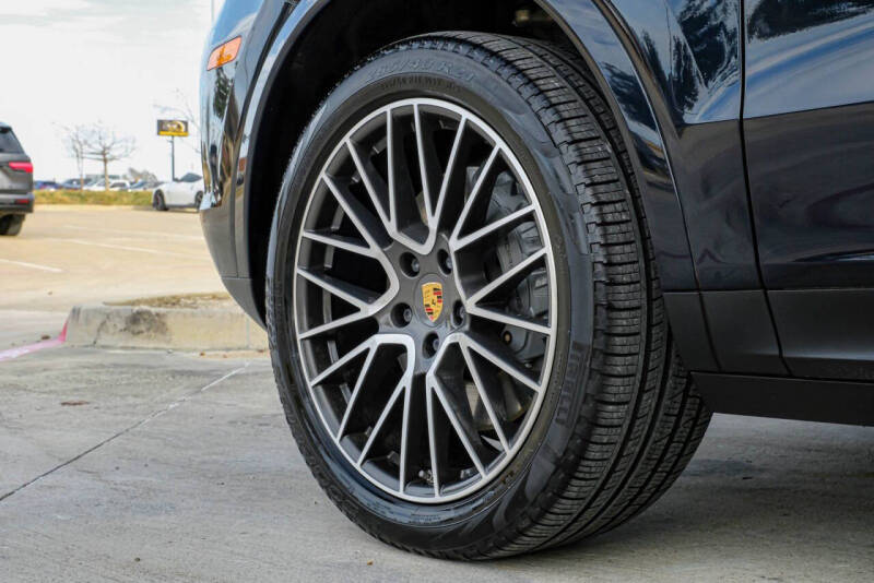 2019 Porsche Cayenne S