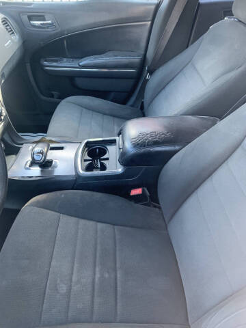 2014 Dodge Charger SE