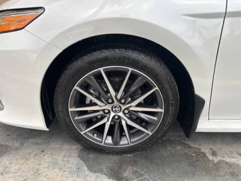 2023 Toyota Camry Hybrid XLE