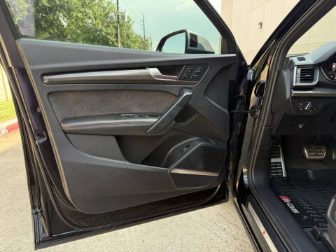 2018 Audi SQ5 3.0T quattro Premium Plus