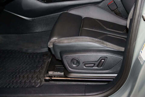 2021 Audi Q3 quattro S line Prem Plus 45 TFSI