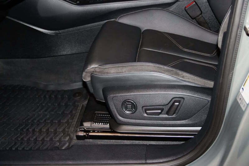 2021 Audi Q3 quattro S line Prem Plus 45 TFSI