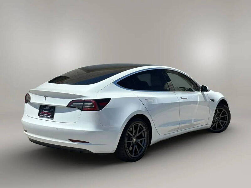 2019 Tesla Model 3 Standard Range Plus