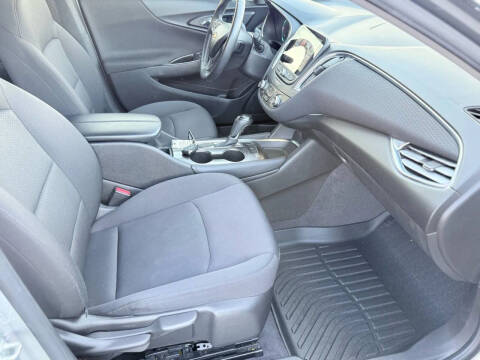 2017 Chevrolet Malibu LT