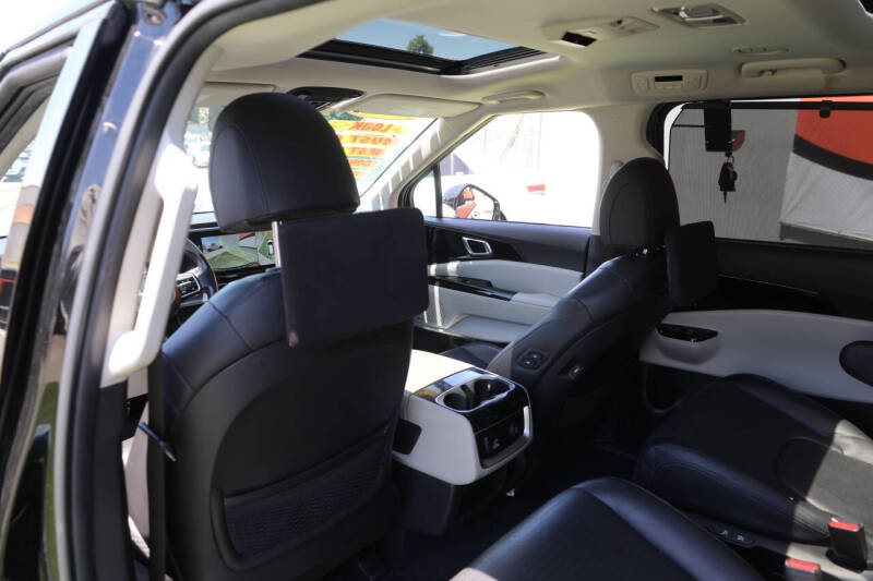 2022 Kia Carnival