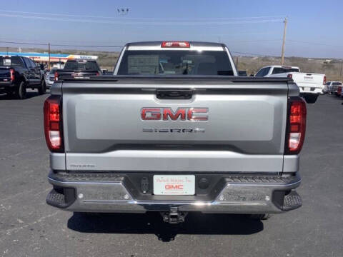 2025 GMC Sierra 1500 Pro