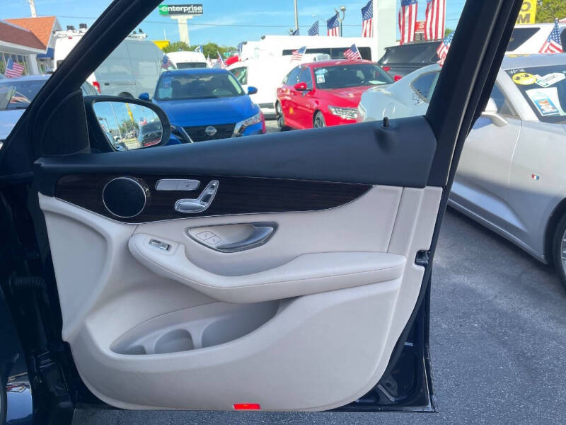 2019 Mercedes-Benz GLC GLC 300